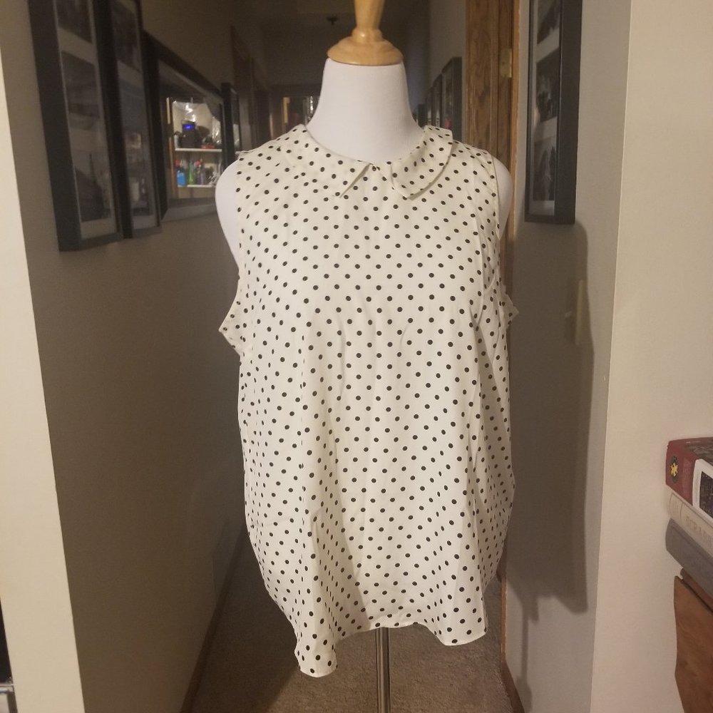 GAP Sleeveless Polka Dot Top with Peter Pan Collar